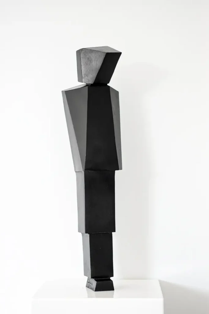 Sculpture Plainness Noir de David David