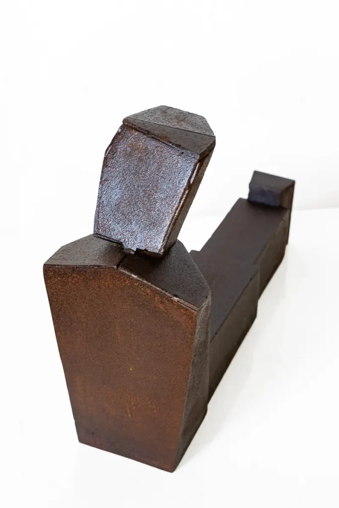 Single, sculpture acier David david